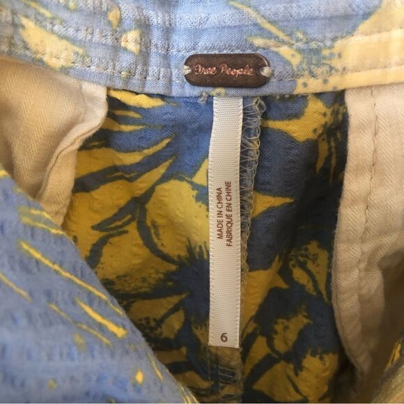 Free People Island Bermuda Shorts Size 6 - Picture 7 of 9